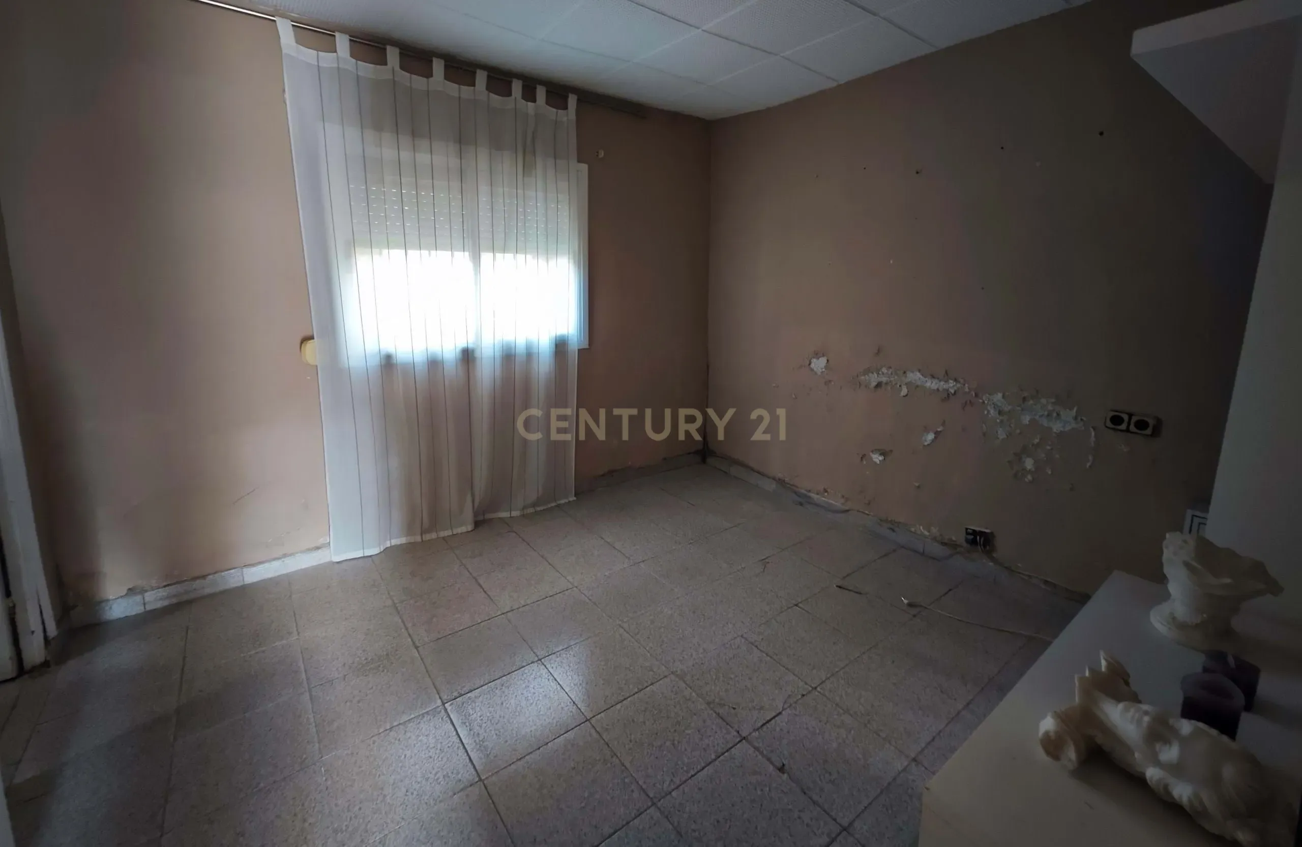 Terreno Urbano em Barcelona com Vista Campestre - 189.000€ - Image 4