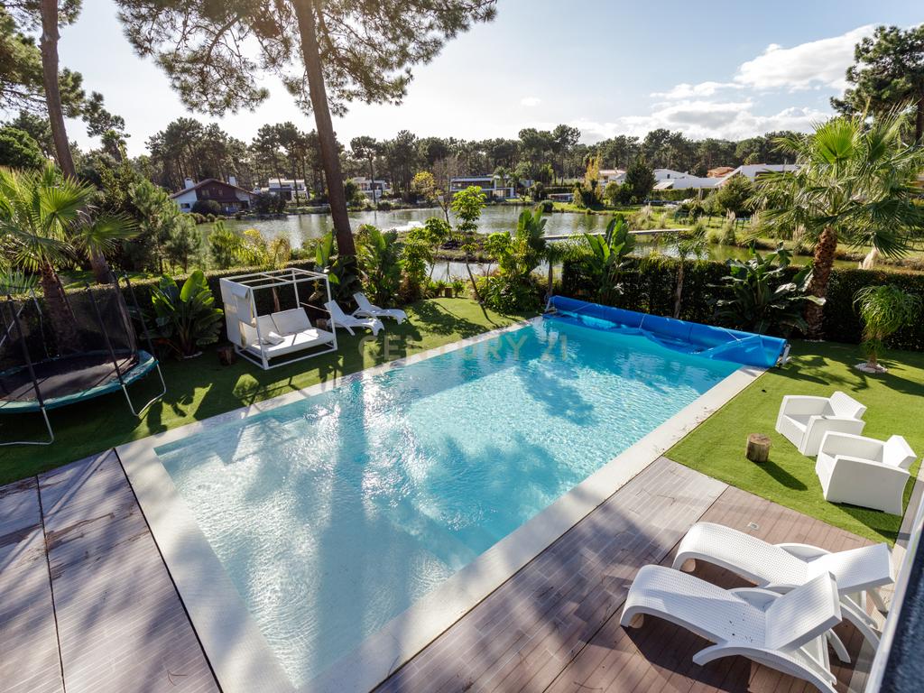 MORADIA T6 COM PISCINA, HERDADE DA AROEIRA - Image 1