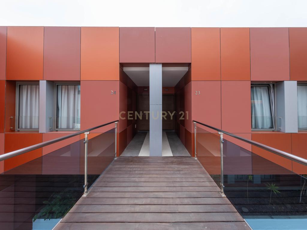 undefined - Image 6