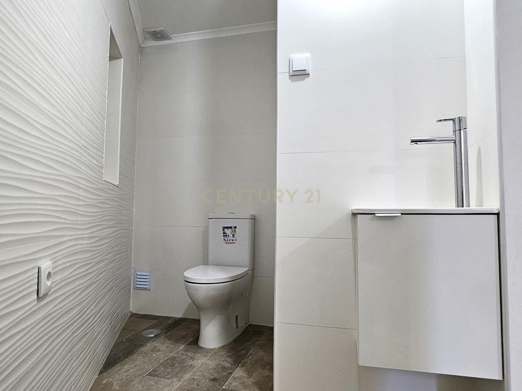 Moradia T2 + 1 no coração do bairro da Ajuda - Image 7