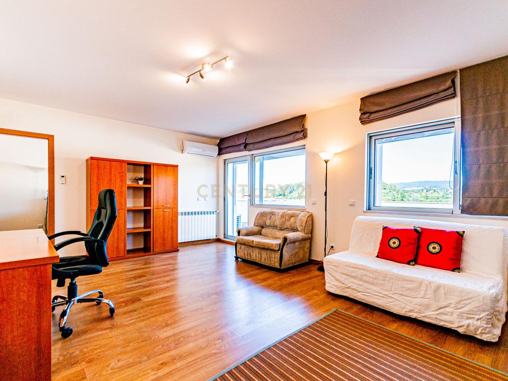 Apartamento T1 - Conchada, Coimbra - Image 8
