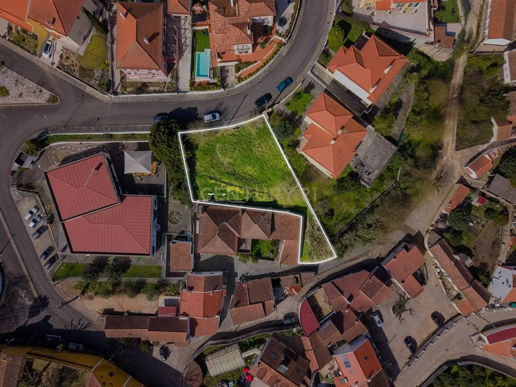 Lote de Terreno | 816 m² | Gradil | Urbanização Encosta de São Silvestre - Image 8