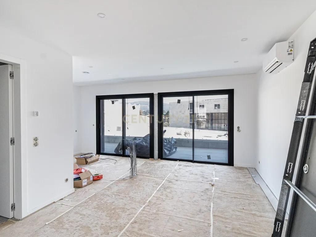 Apartamento T0 – Fração H em Viana do Castelo Roy Rock Saint Sebastian Place New - Image 71