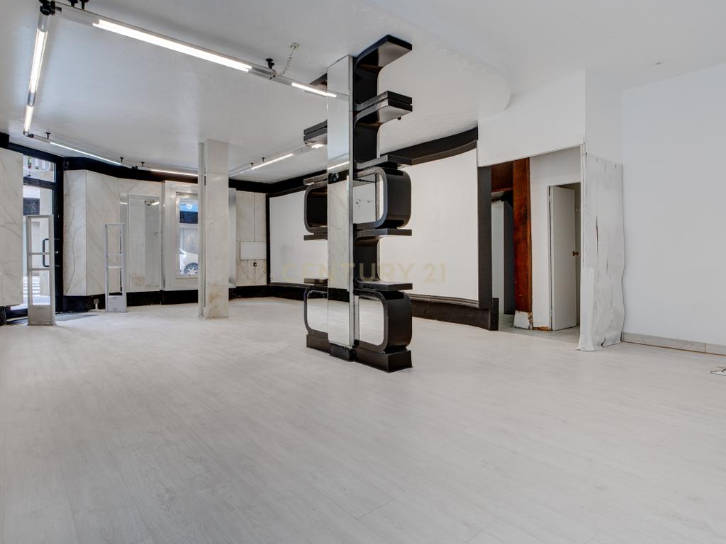 Local comercial en esquina con gran escaparate – Errenteria Centro - Image 5