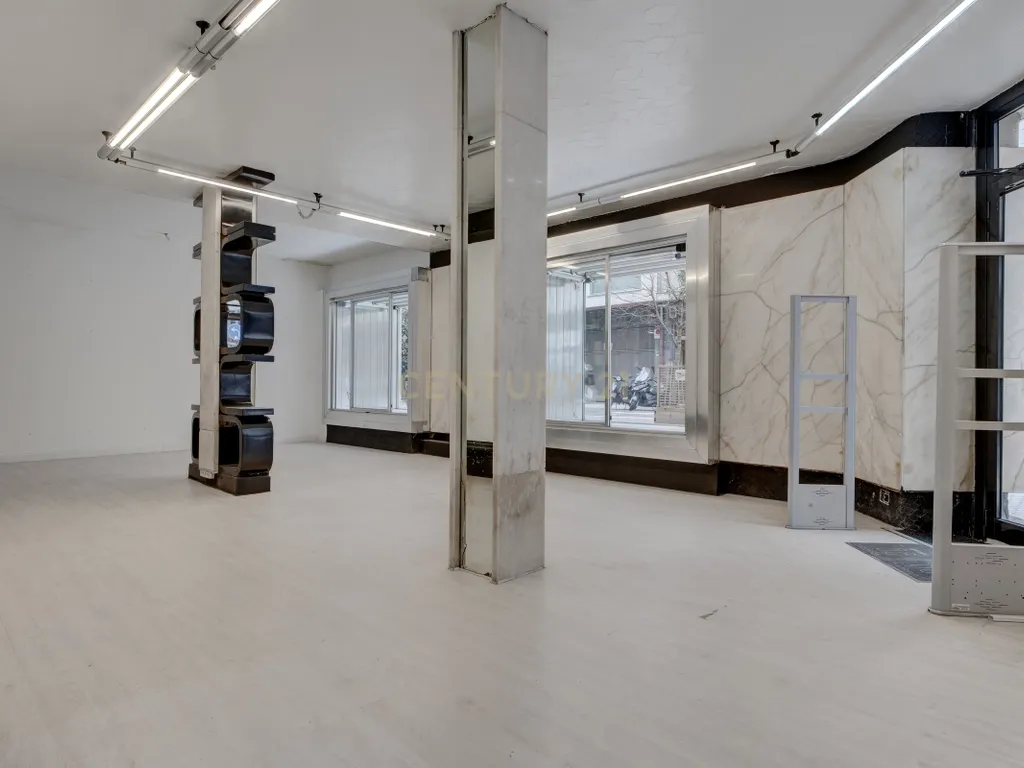 Local comercial en esquina con gran escaparate – Errenteria Centro - Image 12