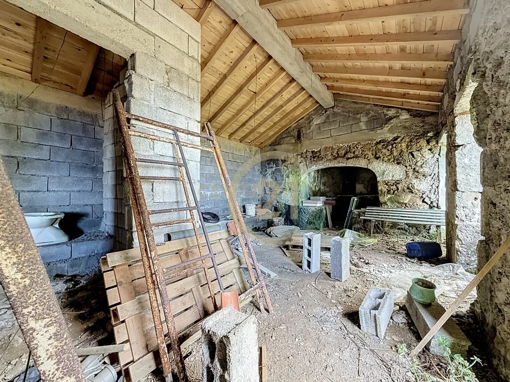 🏡 MORADIA TRADICIONAL EM PEDRA | SANTA BÁRBARA – ANGRA DO HEROÍSMO - Image 9