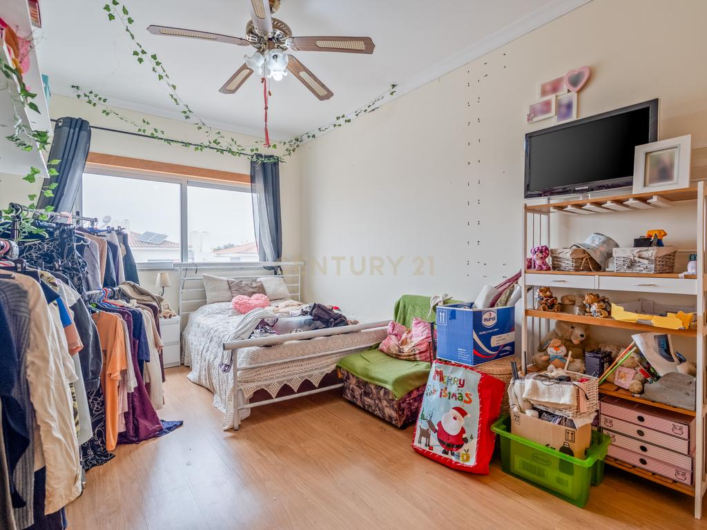Apartamento T3 com Garagem em Portimão 🏡  - Image 15