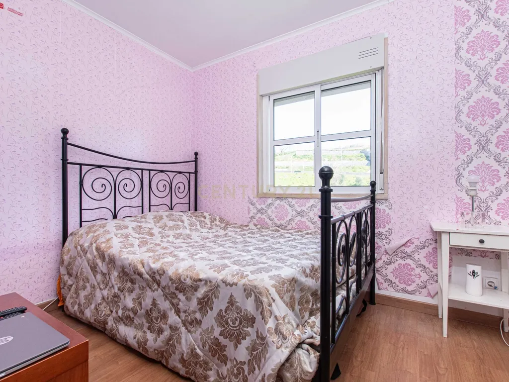 Apartamento T4 em Santa Clara - Lisboa - Image 16