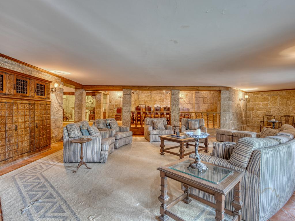 Herdade em Moreira de Cónegos – Moradia com 4 Frentes com Piscina 6 Hectares de terreno ideal para Organização de eventos, Alojamento local , boutique hotel etc - Image 61