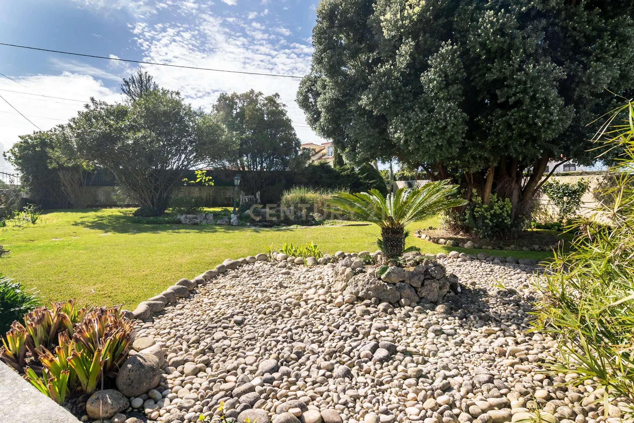 Moradia T2+3 em Seixal, Ericeira - Image 25