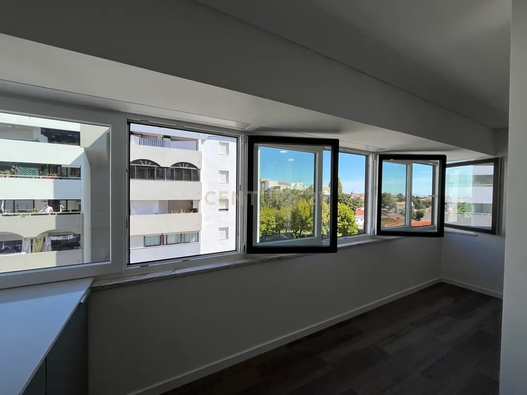 Apartamento T2 totalmente Remodelado. - Image 18
