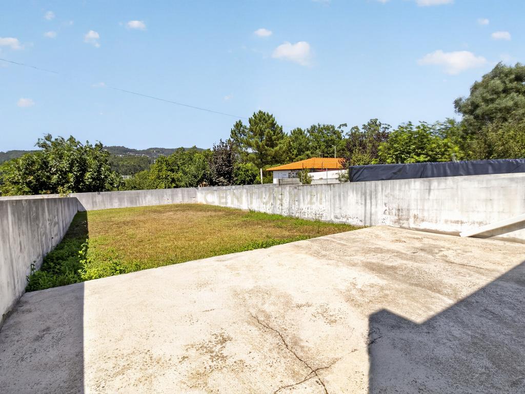 Moradia T3 para Arrendamento | Sequeade, Barcelos - Image 33