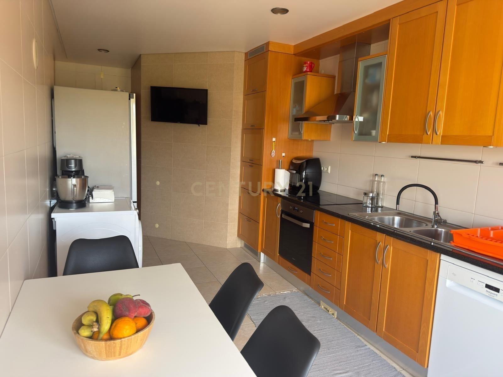 Fotografia 4 de Apartamento T3 com garagem, Nossa Sra de Fátima, Entroncamento