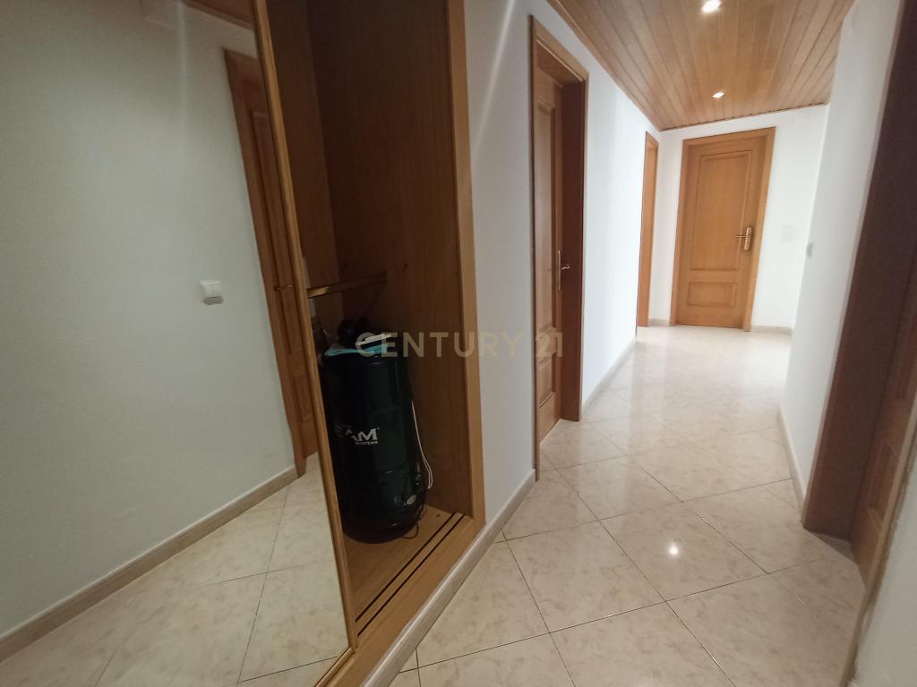 Apartamento T3 na Costa da Caparica - Image 8