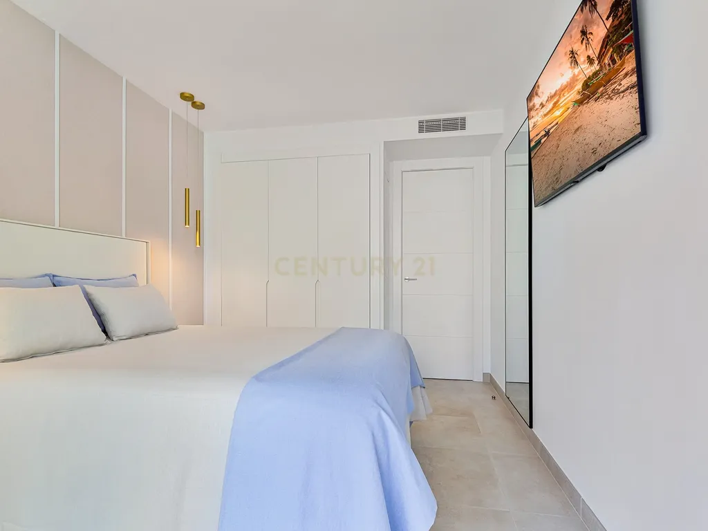EXCLUSIVO APARTAMENTO DE LUXO COM JARDIM PRIVATIVO – JADE TOWER FUENGIROLA - Image 14