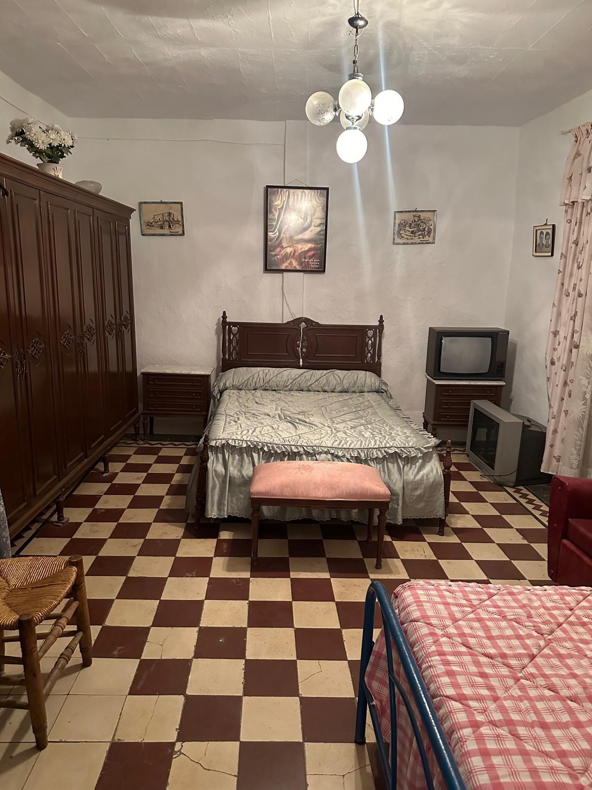 undefined - Image 15