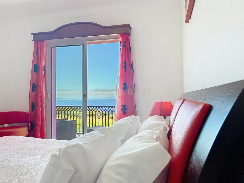 🏡 Moradia Única com Vista Mar — 3 Apartamentos | AL em Funcionamento | Feteiras, Ponta Delgada - Image 22