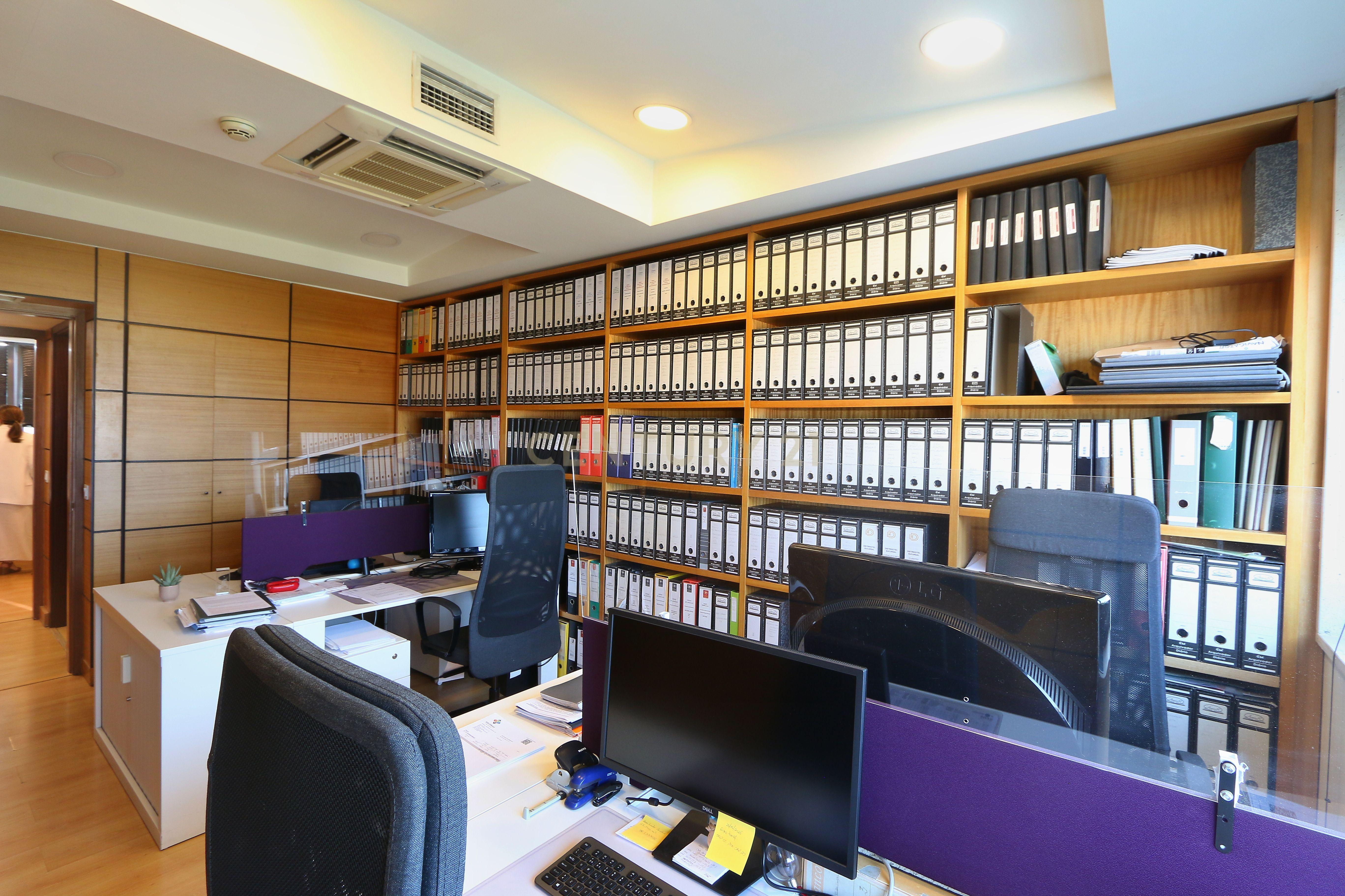 Escritório de 276 m² no Centro Empresarial de Telheiras – Lisboa - Image 30