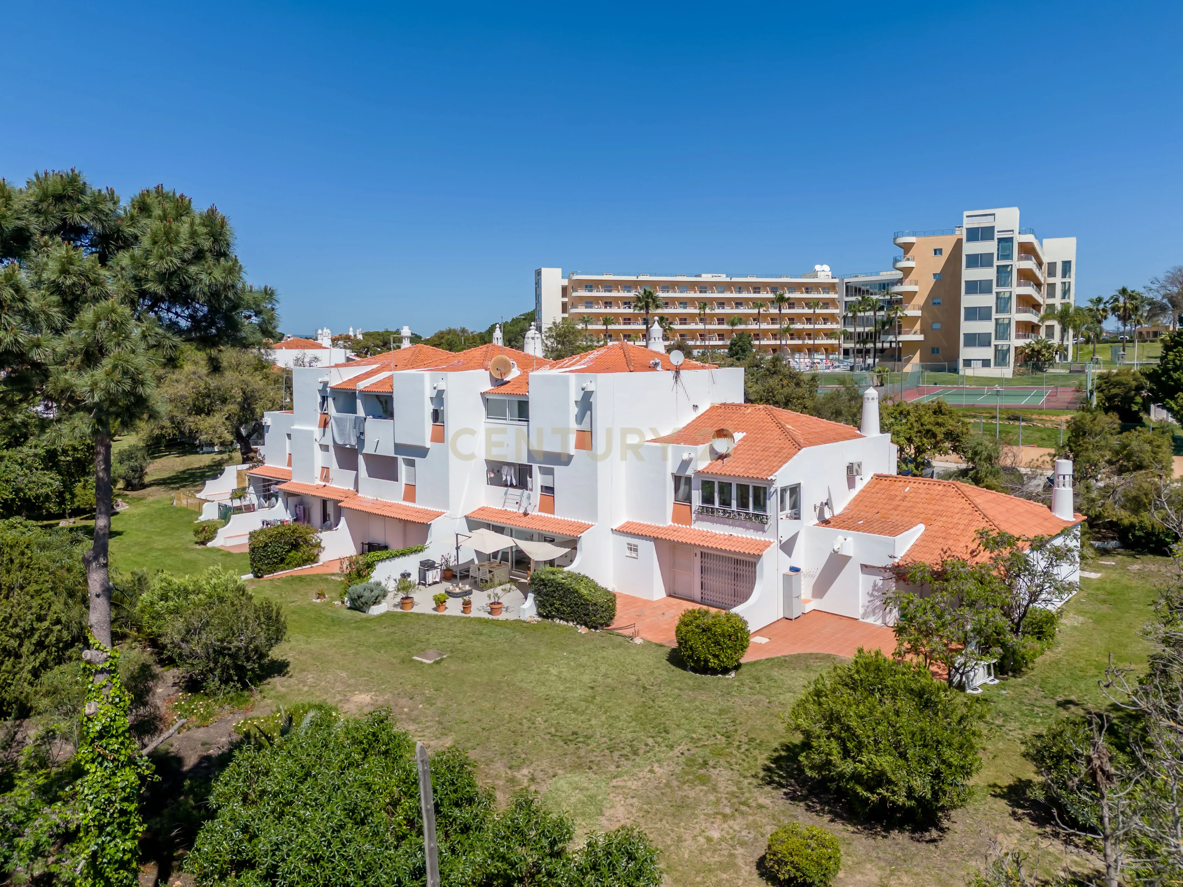 Apartamento T3 com terraço - Albufeira e Olhos de Água - Image 33