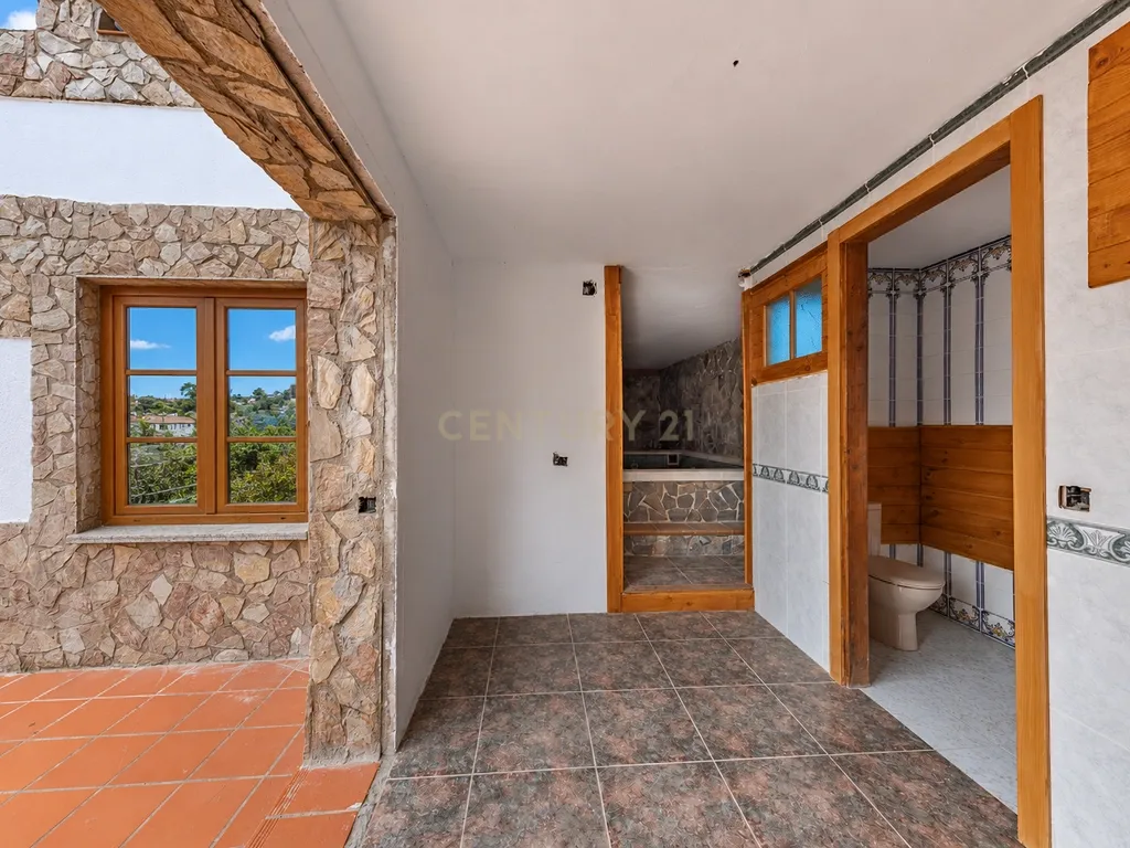 Casa ou vivenda independente na Calle Camamilla, Aiguaviva Parc, Vidreres, Girona, Costa Brava. - Image 15