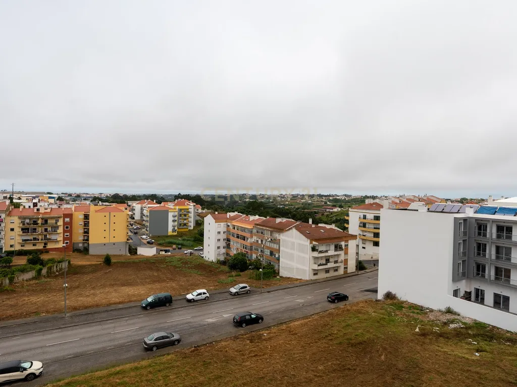 * ESPECTACULAR APARTAMENTO NO CENTRO DE MAFRA, COM VARANDA E PARQUEAMENTO * - Image 24