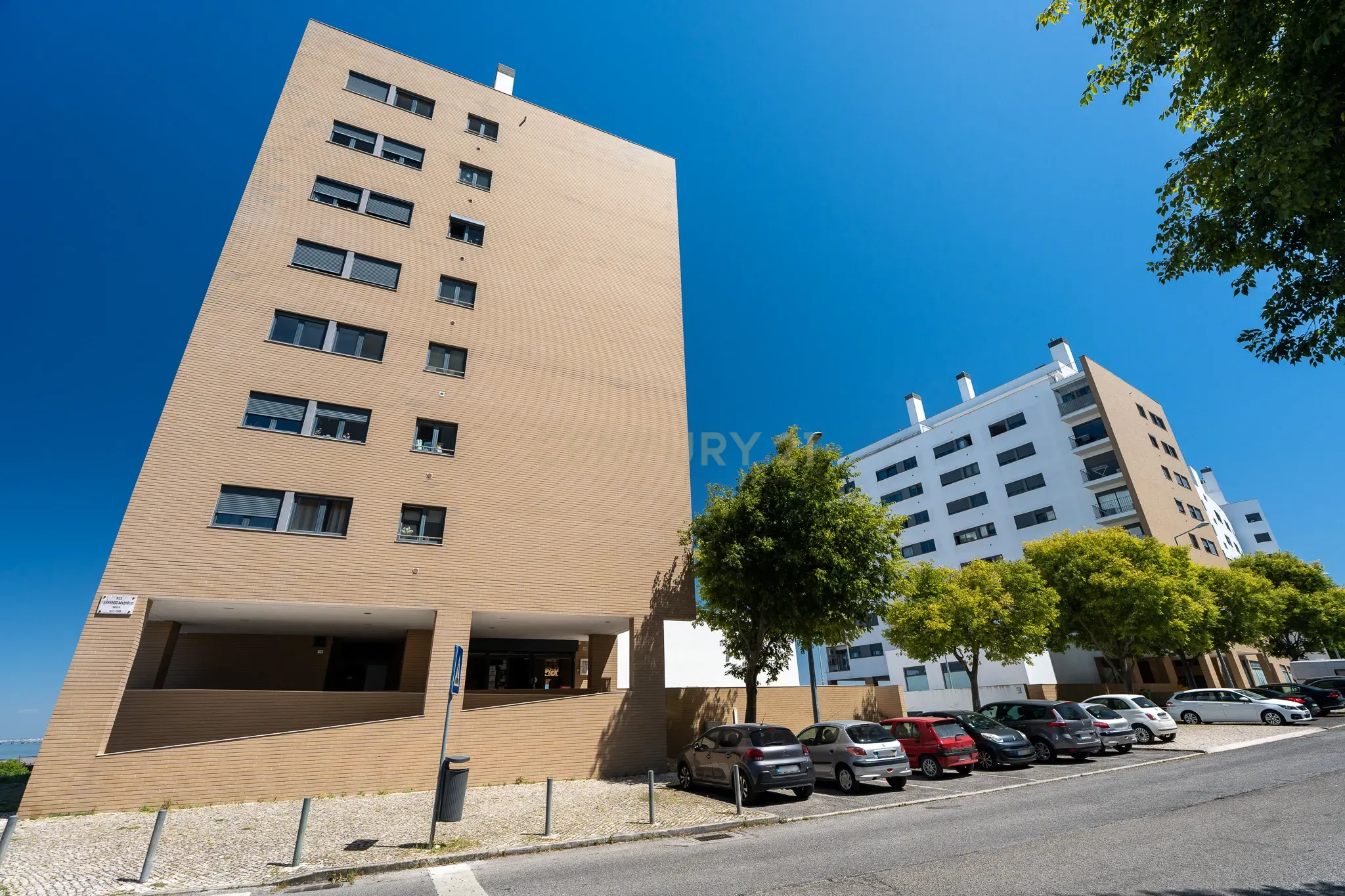 Excelente Apartamento T2 em Braço de Prata - Image 30