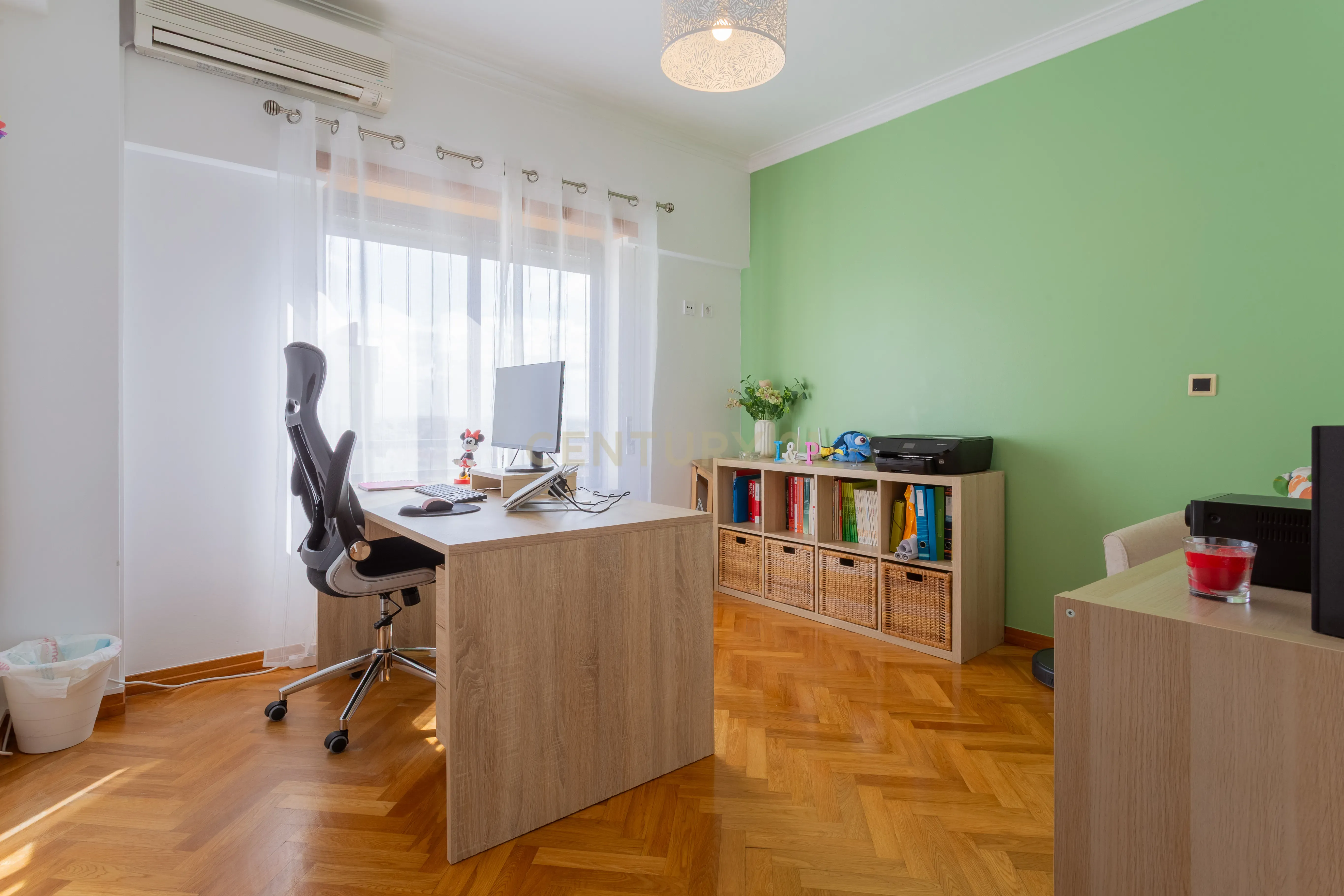 Excelente apartamento, T3, para venda, prédio com elevador na Charneca da Caparica a 1.500 m da praia. - Image 37
