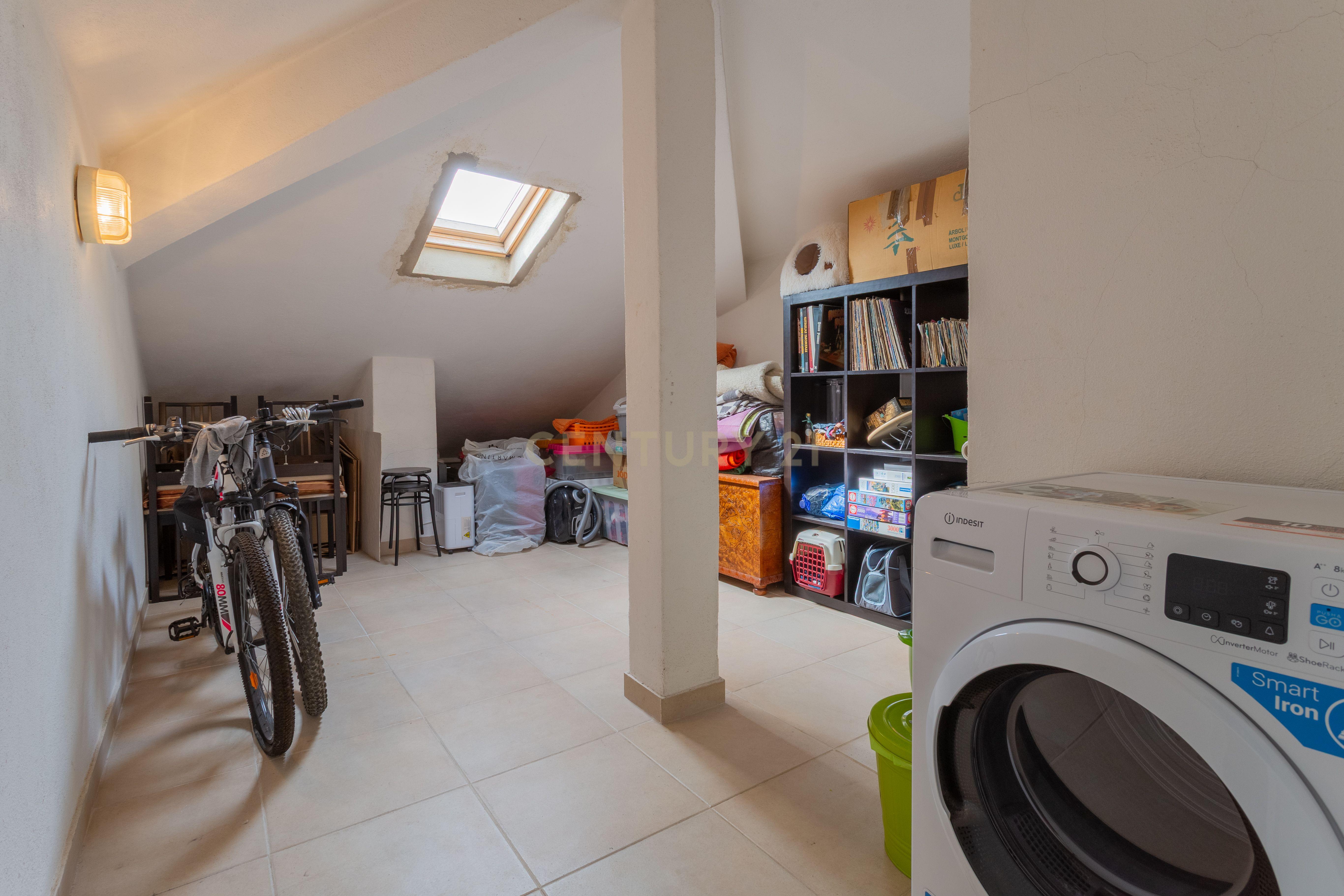 Excelente apartamento, T3, para venda, prédio com elevador na Charneca da Caparica a 1.500 m da praia. - Image 52