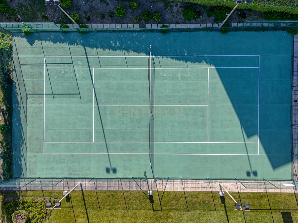Apartamento T2+1 Duplex em condomínio fechado a  600m da praia - Image 31