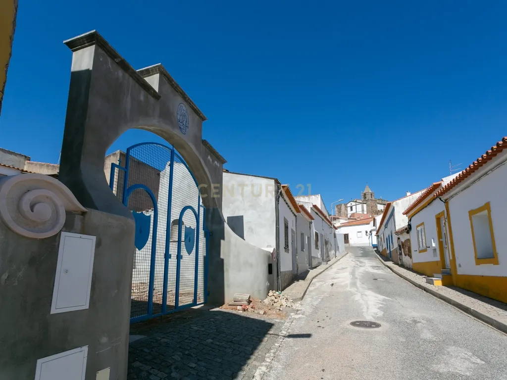 Oportunidade Única de Investimento em Mourão – Alentejo, Portugal - Image 36
