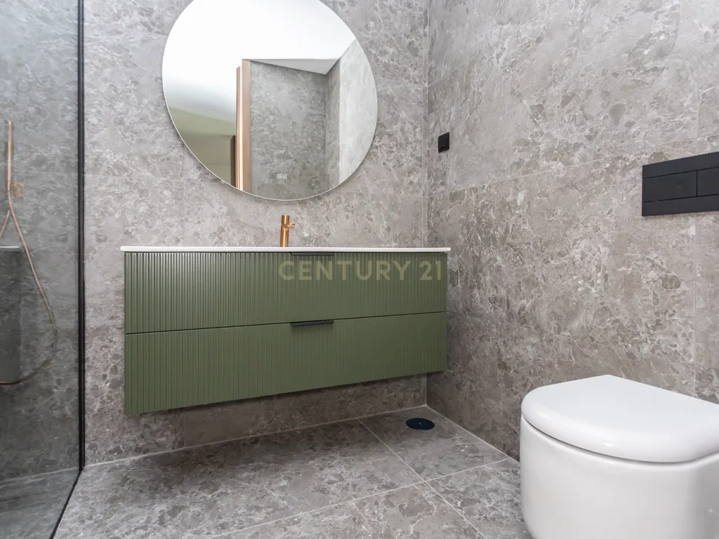 Mais que uma casa é um refugio de conforto e elegância ! - Image 37