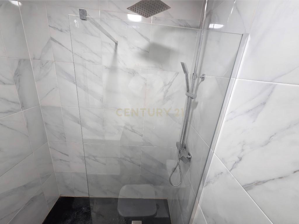 Apartamento T3 Renovado na Parede - Image 12