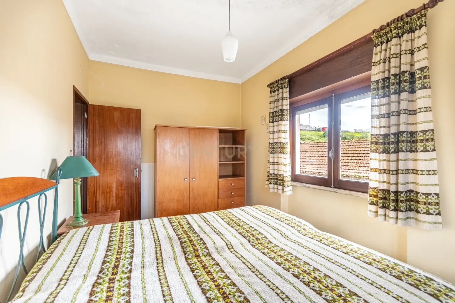 Fotografia 7 de Moradia T3 c/ lote de 2393m2 em Caneças