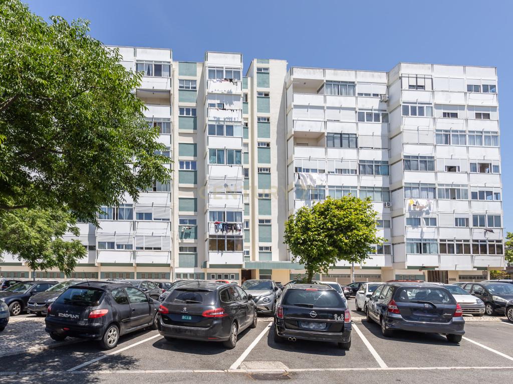 Apartamento T1 com Vista Mar, em Oeiras - Image 8