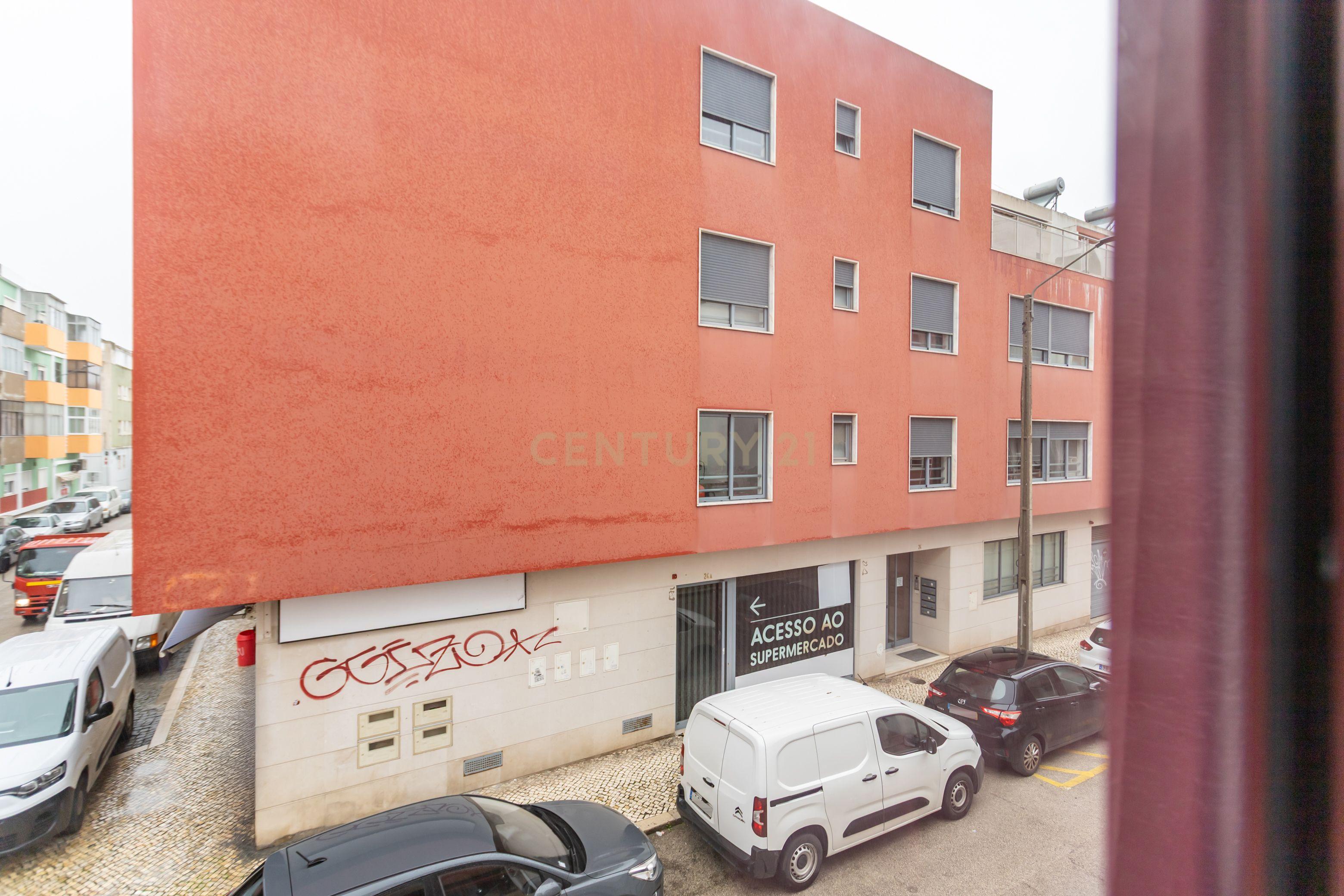 Apartamento T3 em Barreiro - Image 24