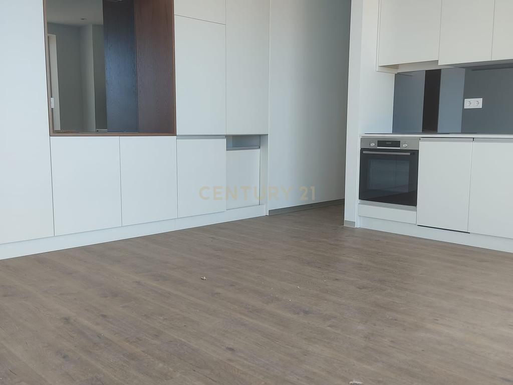 Apartamento T1 renovado, Paranhos - Image 3