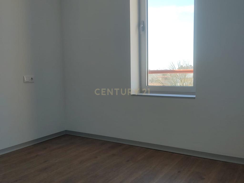 Apartamento T1 renovado, Paranhos - Image 5