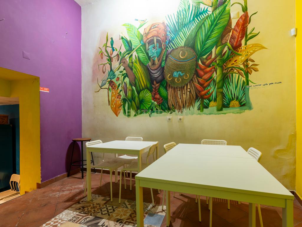 OPORTUNIDADE! ESPAÇO DE RESTAURAÇÃO MUITO BEM DECORADO E TOTALMENTE EQUIPADO EM LOCALIZAÇÃO CENTRAL DE LISBOA, GRANDE POTENCIAL PARA O SEU NEGÓCIO! - Image 27