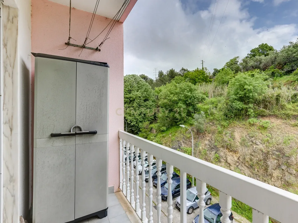 Apartamento T3 em Belas com 133m2 e box para uma viatura - Image 19