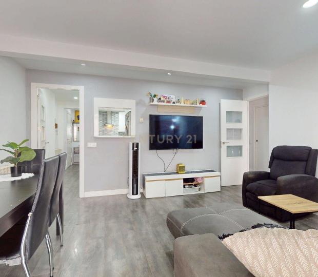 Piso reformado - Image 1