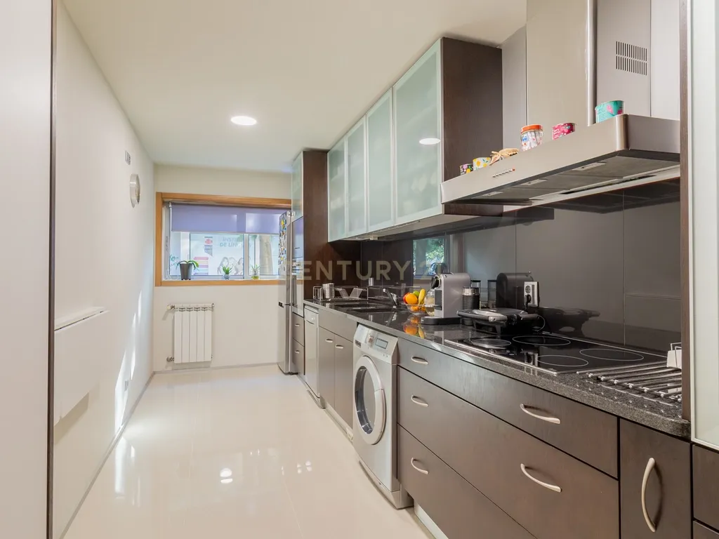 Apartamento T2 moderno em Braga - Image 21