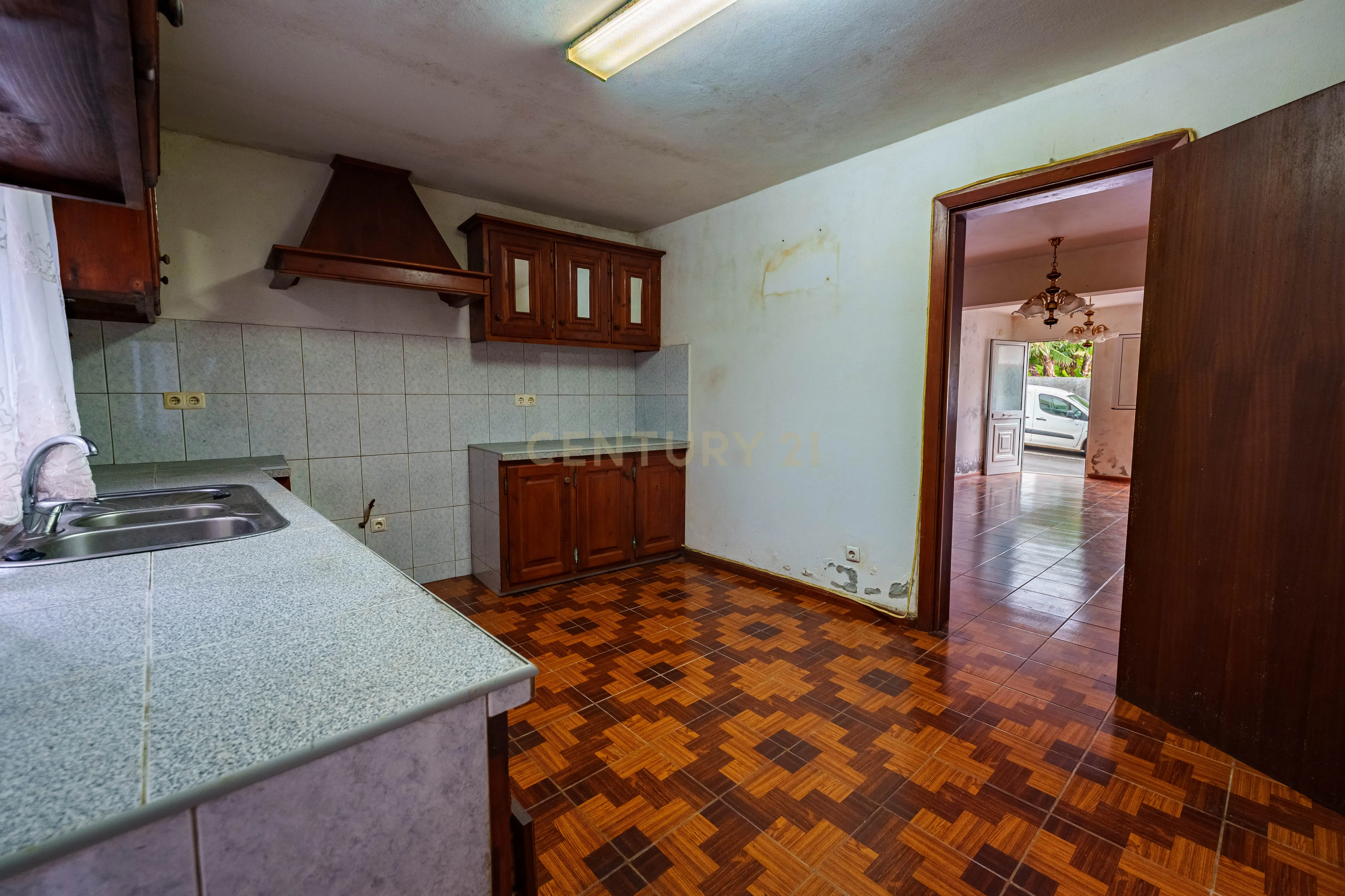 Fotografia 12 de Oportunidade Única: Moradia T2 no Centro da Vila do Nordeste 🔑🏠