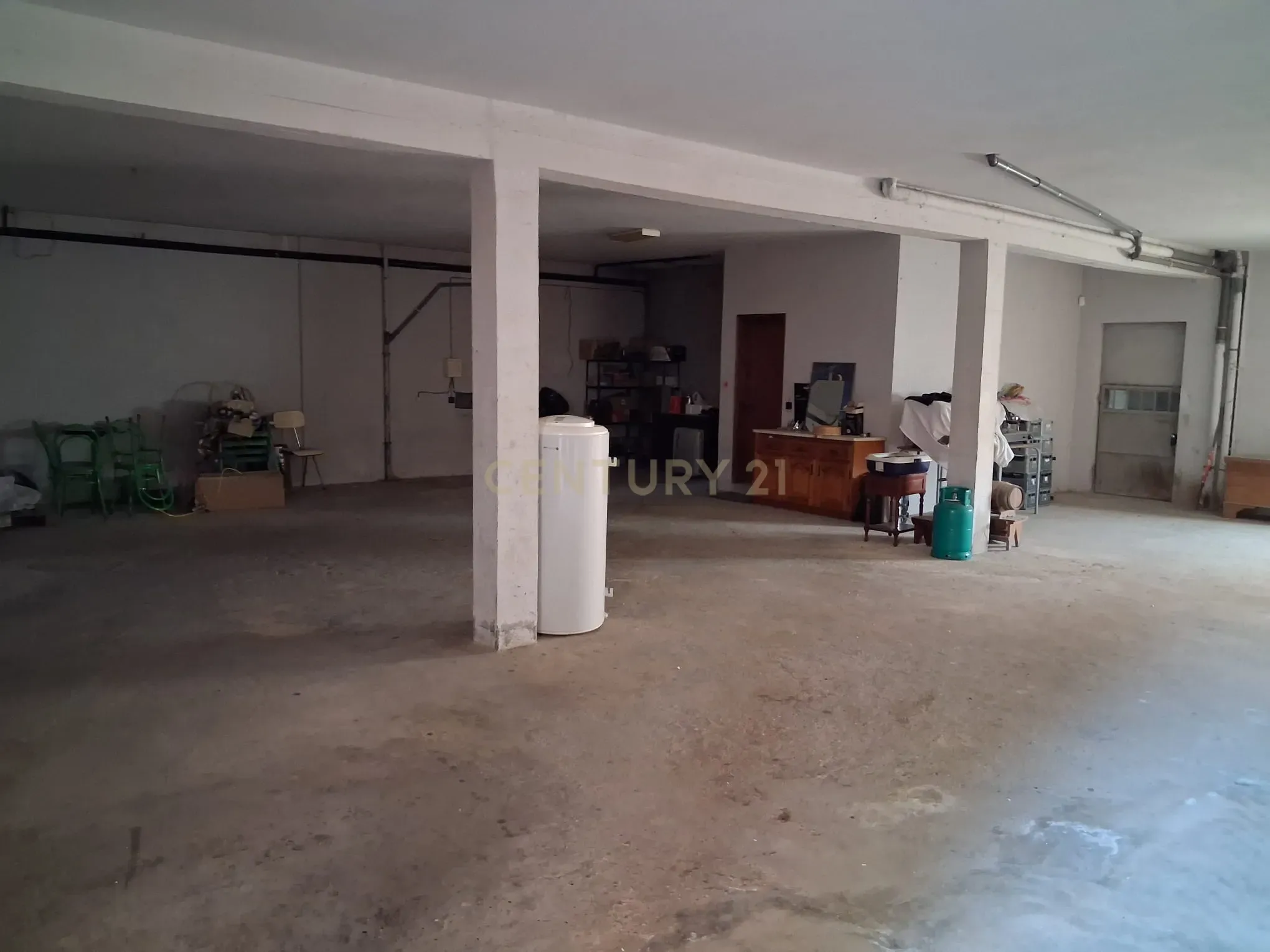 Fotografia 6 de Comercio || Habitação em Portela, Almagreira Pombal - Oportunidade Única!