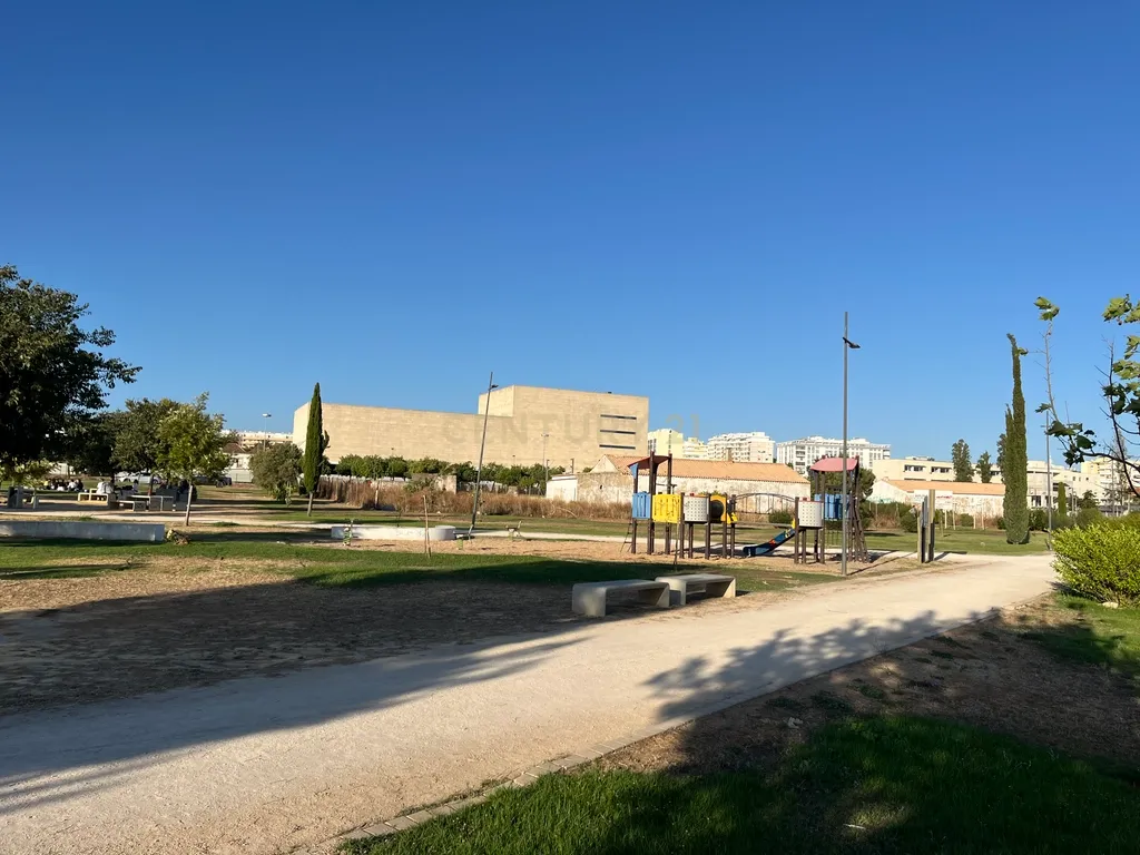 Terreno Para Construção no Parque Ribeirinho de Faro. Contiguo ao novo projeto de requalificação da Frente Ribeirinha de Faro. - Image 16