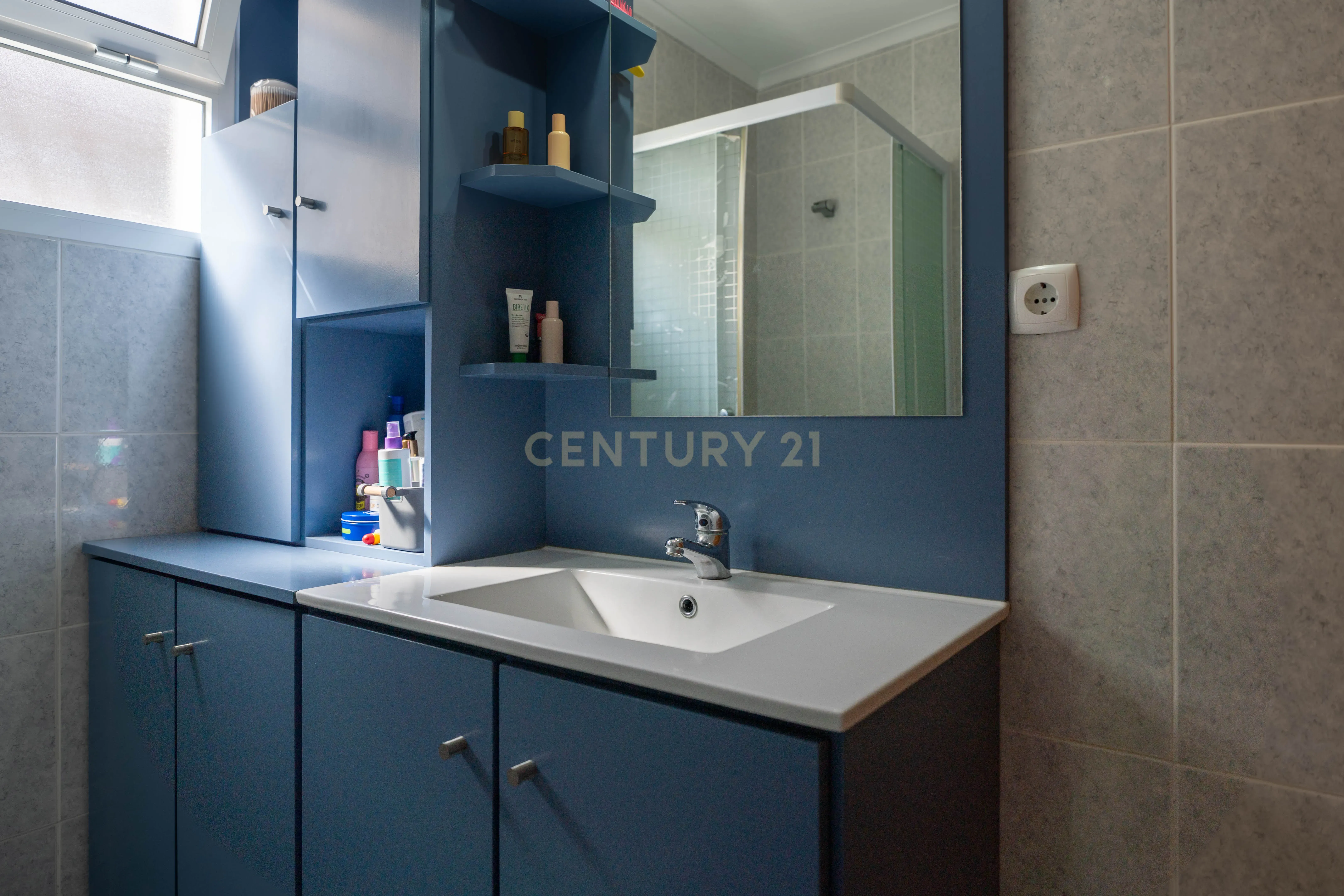 Moradia T2 na Matriz da Ribeira Grande- Conforto, localização e qualidade de vida numa só casa! - Image 10
