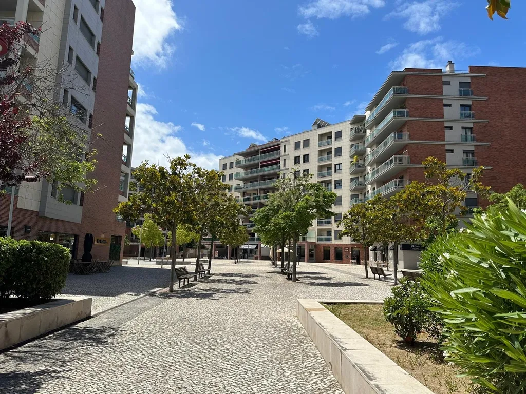 T3 na Urbanização Malvarosa - Alverca - com garagem - Image 34