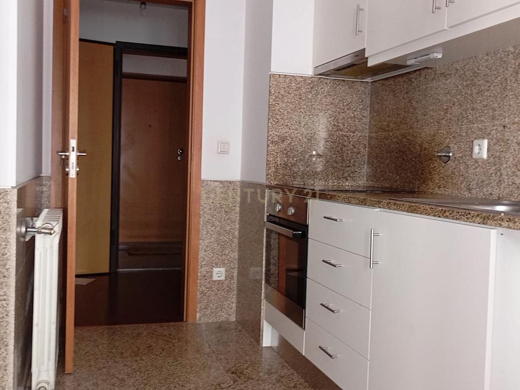 T2 no Empreendimento da Quinta da Seara - Image 2