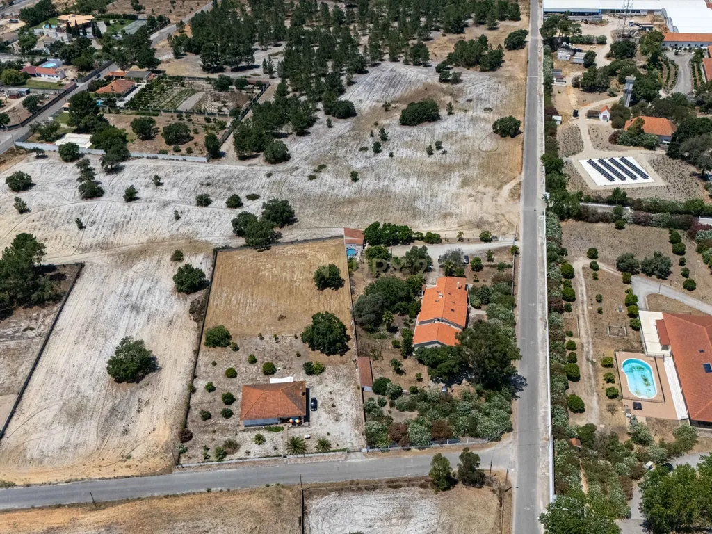 Moradia Exclusiva para Investimento em Quinta do Anjo, Palmela - Image 103