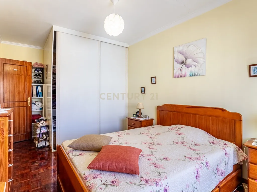 T3 Espaçoso em Excelente Localização- Quinta do Conde - Image 21