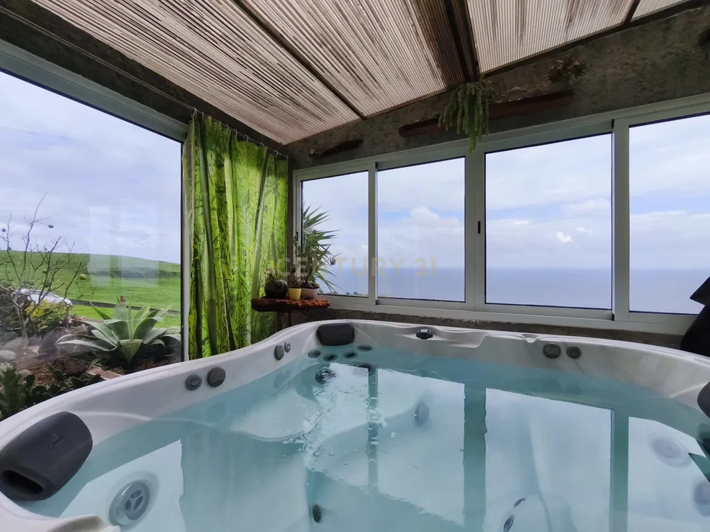 Casa Renovada em Nordeste, Ilha de São Miguel - Image 16